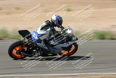 media/Sep-24-2022-TrackXperience (Sat) [[08127a19bf]]/Intermediate Group/session 3 turn 11/